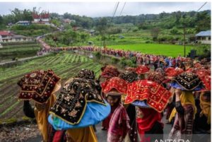 Daya Tarik Wisata Lewat Festival Pandai Singkek