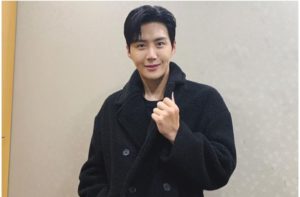 Sumbangkan Semua Penghasilan dari Drama “Touching the Void”, Kim Seon Ho Donasi untuk Korban Banjir