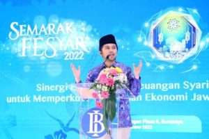 Kunjungi FESyar Jawa 2022, Emil Dardak Ingatkan Kepekaan Terhadap Kondisi Ekonomi Rakyat