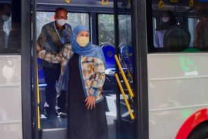 Dukung Instruksi Presiden, Khofifah: Jadi Amal Jariyah Wariskan Lingkungan yang Bersih pada Dunia Gubernur Jawa Timur Khofifah Indar Parawansa
