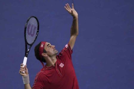 Gantung Raket di Usia 41 tahun, Federer Akan Fokus pada Keluarga