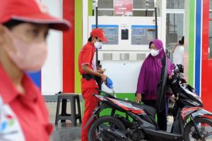 Baca Caranya, Ini Cara Menikmati Potongan Rp 200 saat Beli BBM Pertamina Suasana di sebuah SPBU Pertamina (foto: istimewa)