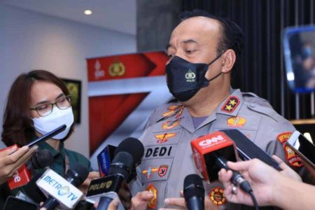 Polda Jateng, Bongkar Penimbunan dan Pengoplosan Puluhan Ton BBM Bersubsidi