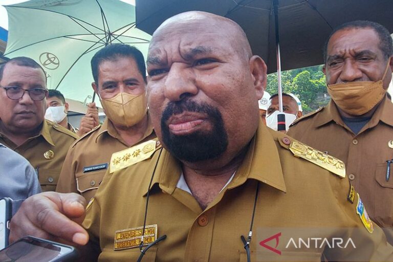 KPK Tetapkan Lukas Enembe Sebagai Tersangka Korupsi