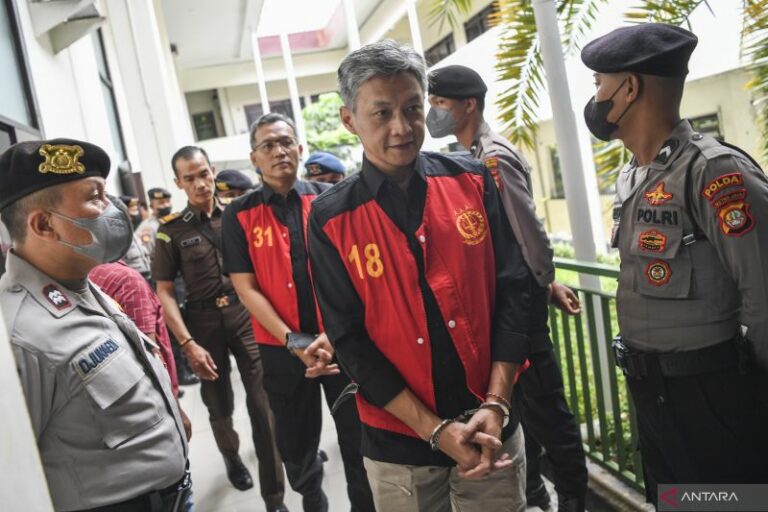 Hari Ini Hendra Kurniawan Jalani Sidang Etik Halangi Penyidikan Perkara Pembunuhan Brigadir J