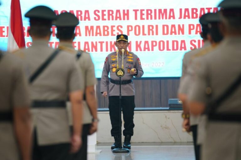 Kapolri Perintahkan Kapolda Kembalikan Kepercayaan Publik ke Polri