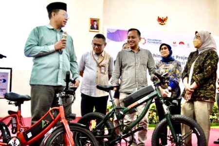 Kemenperin Luncurkan Prototipe Sepeda Listrik Buatan IKM Lokal di NTB