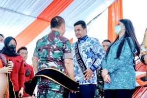 Menantu Jokowi, Bobby Nasution Jadi Bapak Asuh Anak Stunting Kota Medan