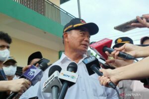 Lakukan Perbaikan Bangunan MTsN 19, Menko PMK: Tidak Mengganggu Pembelajaran