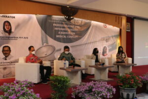 Fakultas Kedokteran Ubaya Gelar Seminar, Dalam Tingkatkan Kualitas Layanan Bagi Pasien