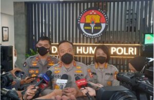 Lakukan Evaluasi, Kapolri Tangani Langsung Tragedi Stadion Kanjuruhan di Malang