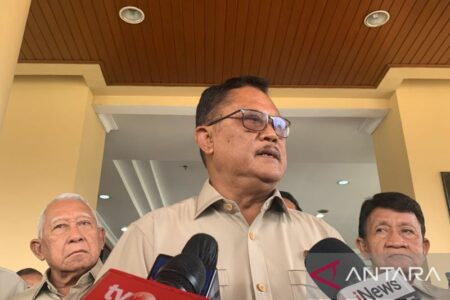 Merasa Prihatin dan Berikan Dukungan, Tujuh Jenderal Purnawirawan Polisi Temui Kapolri