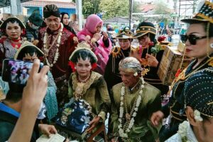 Nikah Bareng di Malioboro, Ikrar Sehidup Semati 15 Pasang Pengantin Nusantara