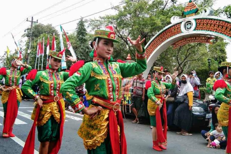 Gelar Pentas Rakyat, HUT Kulon Progo Diharap jadi Momen Kembalinya Roda Ekonomi