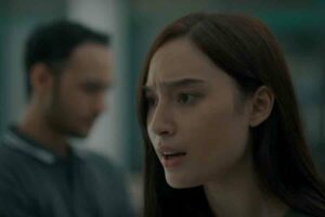 Film Perempuan Bergaun Merah, Ajang Totalitas Fisik Tatjana Saphira