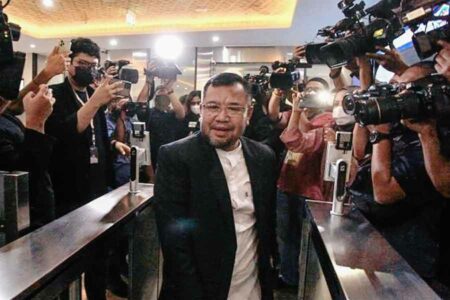Bareskrim Polri Lakukan Pelimpahan Tahap II 3 Tersangka Kasus ACT ke Kejagung Ahyudin, mantan Presiden Aksi Cepat Tanggap (ACT)