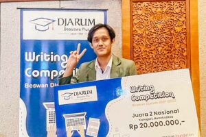 Suguhkan Inovasi Aplikasi Carbon Trading, Mahasiswa UPN Veteran Raih Juara 2 Writing Competition Djarum Foundation