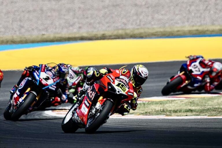 Toprak Razgatlioglu Menangi WSBK Mandalika, Alvaro Bautista Juara Dunia 2022