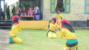 Salah Satu Tradisi Budaya, Karolin Harap Tumpang Negeri Masuk Kalender Tetap Event Kebudayaan Kalimantan Barat