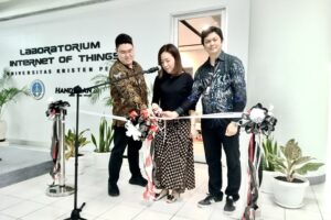 Dukung Potensi Mahasiswa, UK Petra Resmikan Laboratorium Internet of Things