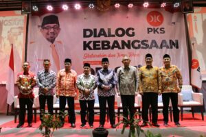 Gubernur Kalbar Yakin Habib Salim Segaf Tokoh Teladan bagi Politisi Muda