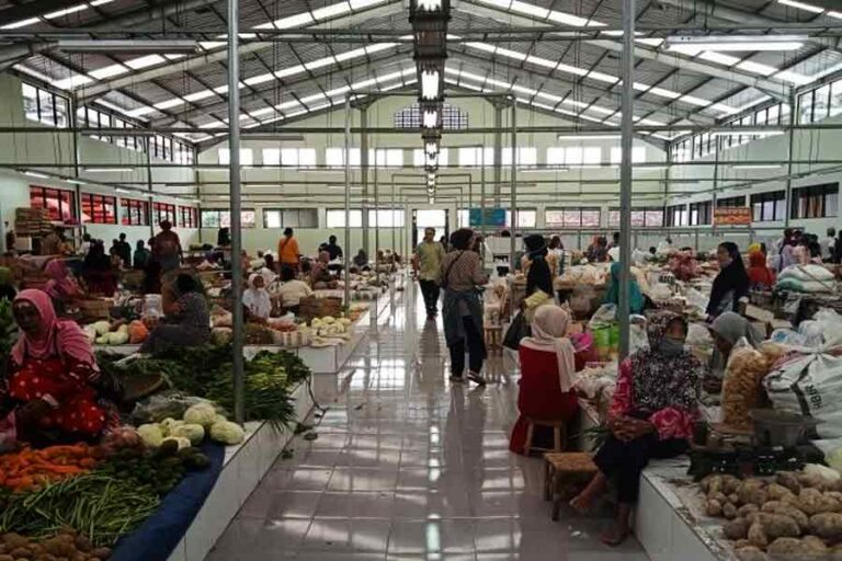 Grebeg Pasar, Bangkitkan Ekonomi Pedagang Kecil