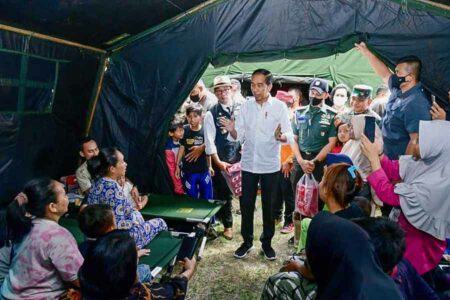 Bupati Cianjur: Pengungsi Korban Gempa Butuh Tenda Kecil