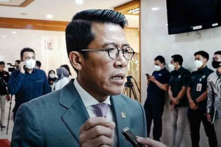 DPR Sebut Menkeu Tak Peduli Nasib Petani Gegara Mau Naikkan Cukai Rokok 10 Persen Anggota Komisi XI DPR Mukhamad Misbakhun