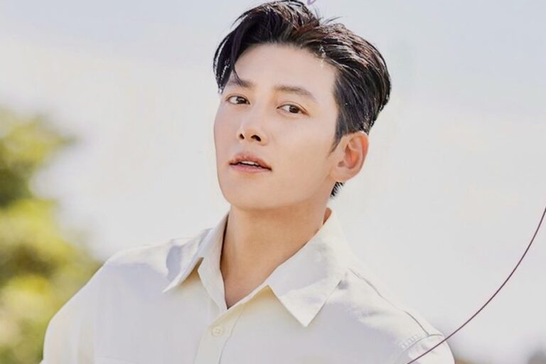 Ji Chang Wook Donasikan Sebagaian Penghasilan Fan Meeting ke Korban Cianjur