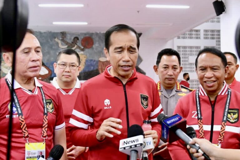 Erick Thohir Rangkap Jabatan, Jokowi: Yang Penting Bisa Atur Waktu