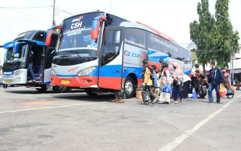 Terminal Kalideres Periksa 50 Bus per Hari Demi Tingkatkan Keselamatan Jelang Nataru 2023