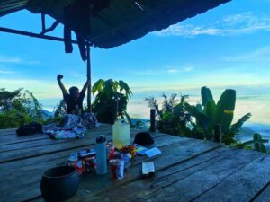 Wisata Alam Bukit Batu Ninikng, Salah Satu Kawasan Rekomendasi Habiskan Malam Pergantian Tahun