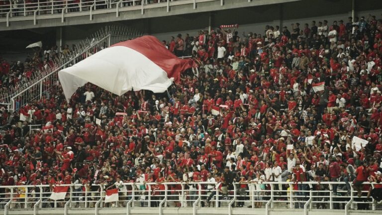 Jadwal Siaran Langsung Indonesia vs Vietnam di RCTI, Kick Off 15.30 WIB suporter Timnas Indonesia