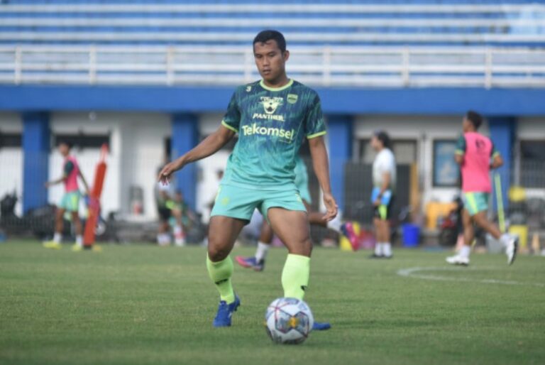 Eriyanto Persib Bandung