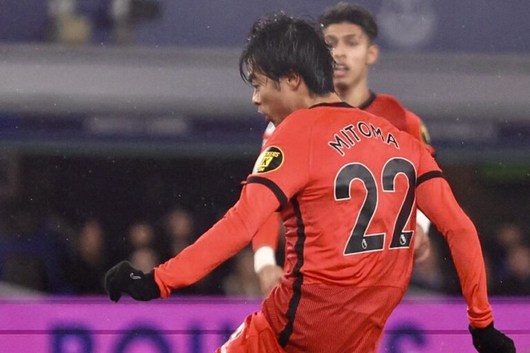 Brighton Bantai Everton 4-1, Gol Kaoru Mitoma jadi Pembuka Pesta