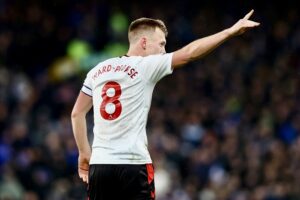 Premier League: Southampton Comeback Kalahkan Everton Berkat Tendangan Bebas Ward-Prowse