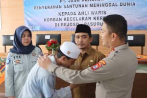 Keluarganya Tewas Ditabrak KA, Remaja Ponpes ini Diangkat Anak oleh Kapolres Pasuruan Kota