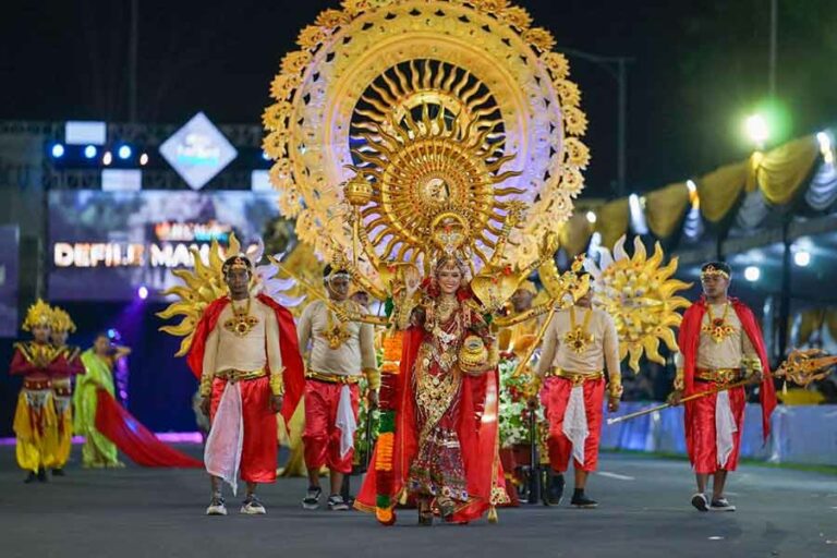 Gelaran Jember Fashion Carnival