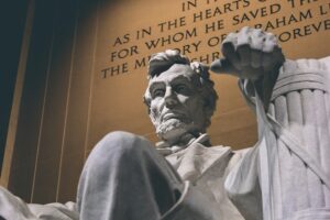 Mulai Abraham Lincoln Sampai Bob Marley dan Taehyun, berikut 5 Tokoh Dunia yang Lahir 5 Februari