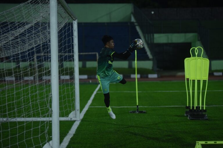 Penampakan Mariyo Londok di Persib, Teja Paku Alam Kemana? dan Kondisi Daisuke Sato serta Arsan Makarin Terbaru