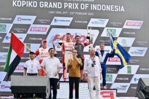 Tonton F1 Powerboat di Danau Toba, Ini Pebalap Favorit Presiden Jokowi