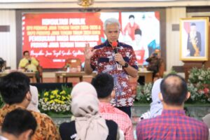 Buruh Salatiga dan Grobogan Jateng Tuntut Uang Lembur, Ganjar Turunkan Tim Mediasi