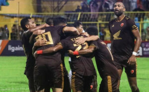 Live Skor Hasil Pertandingan Arema FC vs PSM Makassar, Naik Puncak Klasemen