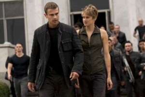 Sinopsis Insurgent, Misi Melindungi Kotak Masa Depan Tayang di Bioskop Trans TV Malam Ini Insurgent
