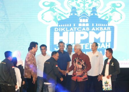 Ganjar Harap ke HIPMI, Pengusaha Muda Berkontribusi pada Pemerintah foto pilar id