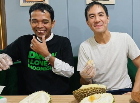 Ingat Viral UAS dan Daniel Mananta Santap Durian Pekanbaru, Ini Lokasi Berburu Makan Durian Enak di Pekanbaru
