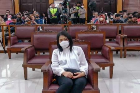 Sidang Putusan Perkara Pidana Putri Candrawathi di Pengadilan Negeri Jakarta Selatan