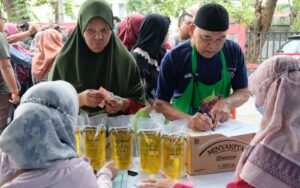 Operasi Pasar di Semarang, Minyakita dan Beras SPHP Diburu Pedagang Pasar Bulu