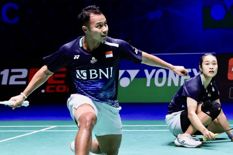 Sambil Menahan Tangis, Rehan/Lisa: Maaf Belum Bisa Beri yang Terbaik di All England 2023