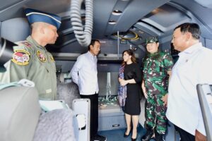TNI Terima Pesawat Tempur Baru C-130J-30 Super Hercules A-1339, Jokowi: Super Canggih